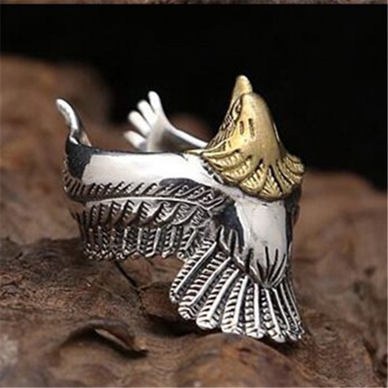 Cincin Model Terbuka Desain Sayap Elang Bahan Stainless Steel Warna Silver Gaya Vintage