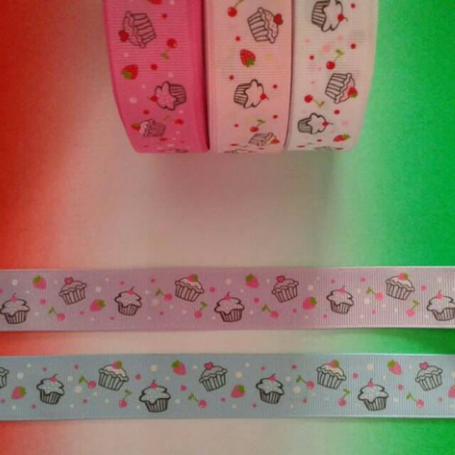 

Pita grosgrain 1" cupcakes strawberry