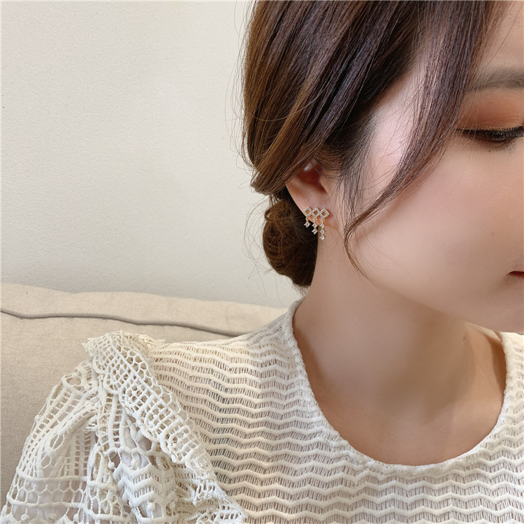 Berlian Berkilau Tiga Baris Anting Persegi Kepribadian fashion Wanita Korea