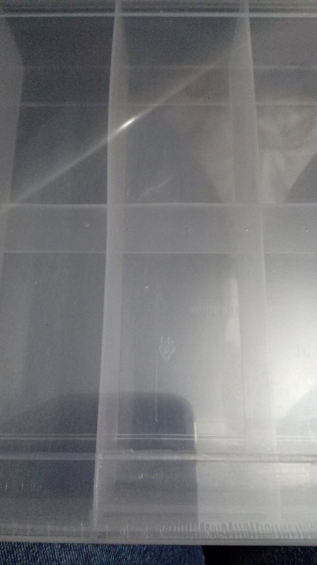 Kotak Perkakas /tempat Penyimpanan 12 Sekat Gl 1417