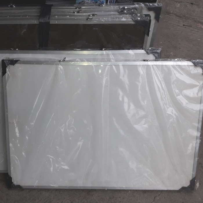 

Buruan White Board, Black Board 35 X 50Cm Bergaransi