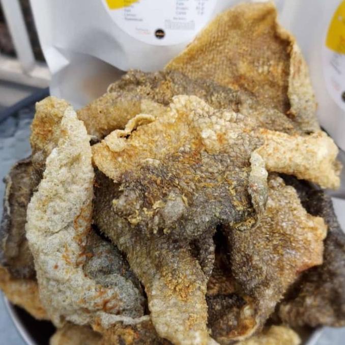 

TERLARIS Salmon Cracker Fish Skin Kerupuk Kulit Ikan Halal Debm Keto Friendly/MAKANAN KERING KILOAN/MAKANAN KERING PEDAS/ABON GRANDVILLE/ABON MPASI/ABON KARWATI/ABON RATU/KERUPUK PALEMBANG/KERUPUK JENGKOL/KERUPUK PEDAS/BAWANG GORENG BREBES/BAWANG GORENG