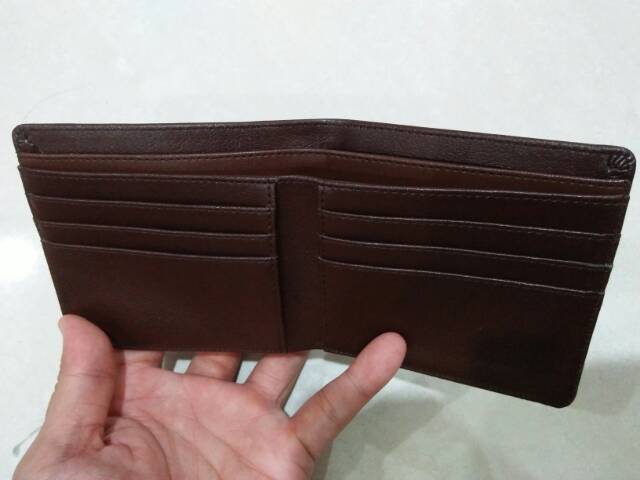 Dompet lipat pendek mata kuning