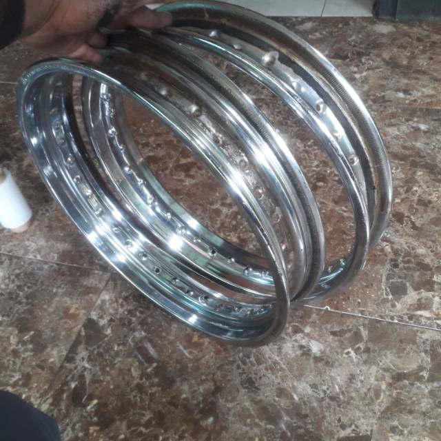 Velg ring velg DID besi 250 17 215 17 satu set original copotan