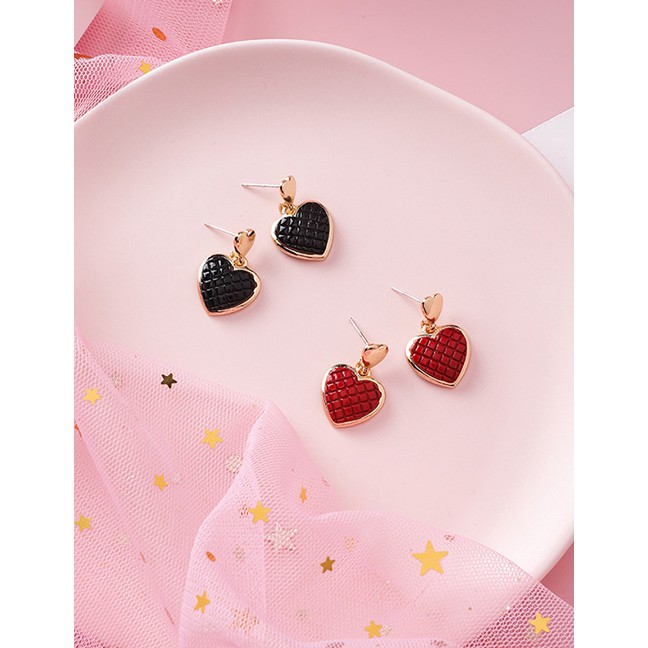 LRC Anting Tusuk Fashion Carved Love Earrings D63797