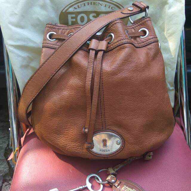 Fossil maddox drawstring preloved
