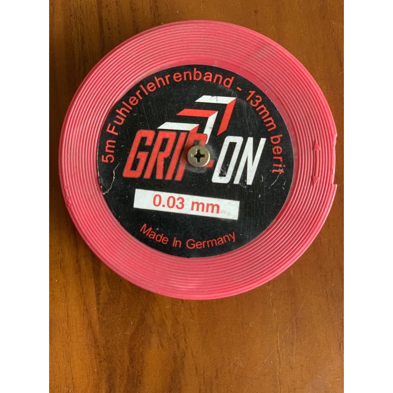 

Feeler Gauge Roll 0.03 MM x 13 x 5 / Kaliper Celah