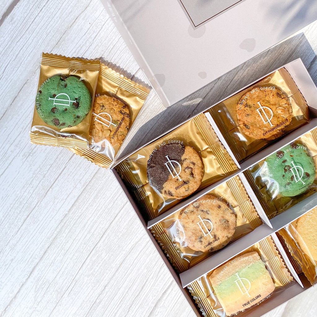 

Infinite Delight Cookies ( Kue Kering ) | Premium Gift Box of 24 Cookies - Grande bundle