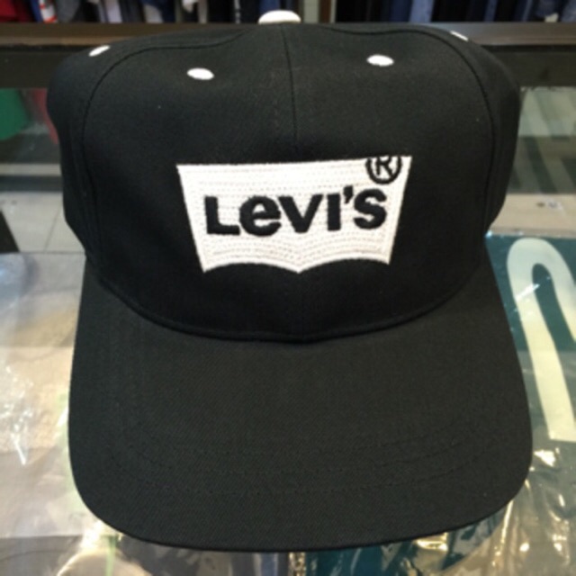 TOPI LEVIS 100% ORIGINAL