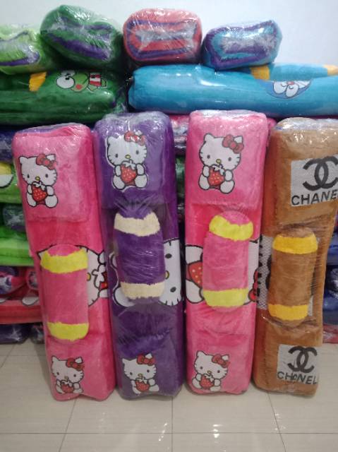 Surpet Motif Karakter Ukuran 130x160 cm Bahan Bulu Halus Kualitas Premium