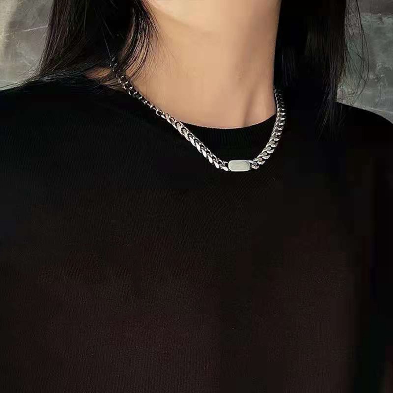 Kalung Rantai Klavikula Bentuk Kotak Gaya Hip Hop Kuba Untuk Pasangan