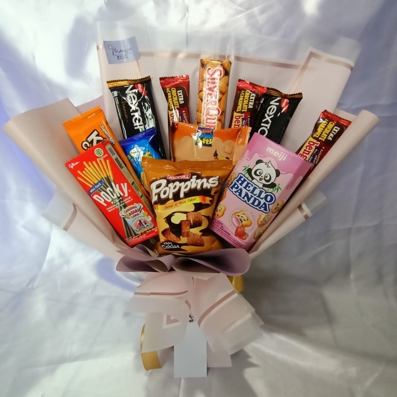 

buket snack wisuda/buket snack ultah/coklat