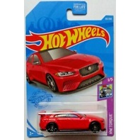 Diecast Hot Wheels JAGUAR XE SV PROJECT 8 Merah HW Hotwheels Mobil Mainan Anak Sedan Terbaru