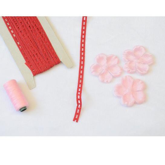 

дд ☛pr✧ дд [PER ROLL] Renda kotak-kotak bahan satin renteng lebar 2cm hiasan souvenir parcel hijab w