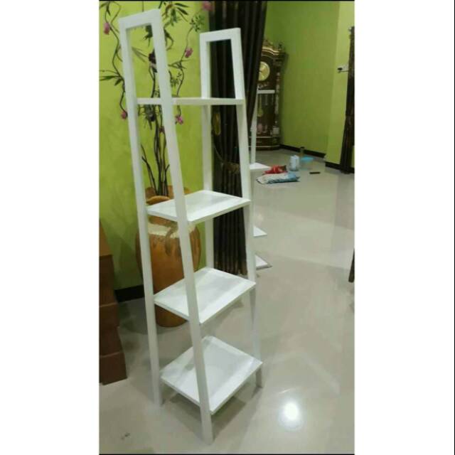 Rak bunga kayu jati