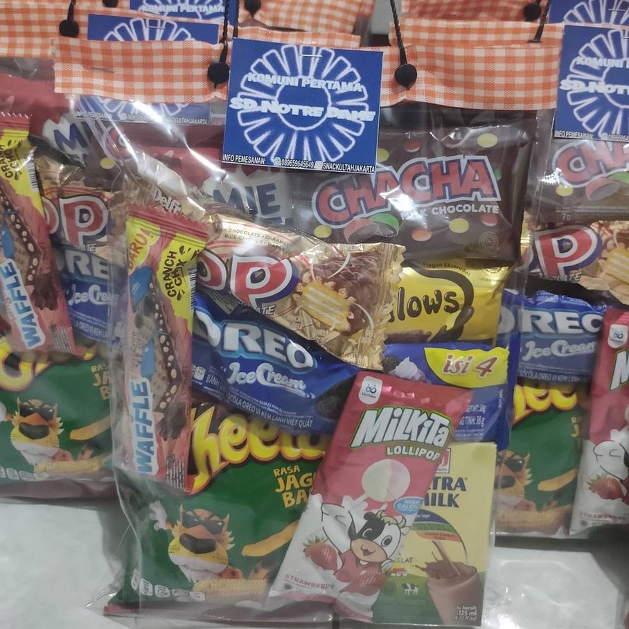 

Paket snack ulangtahun souvenir ultah hampers ultah by custom goodiebag ultah min order 10 kode O-1