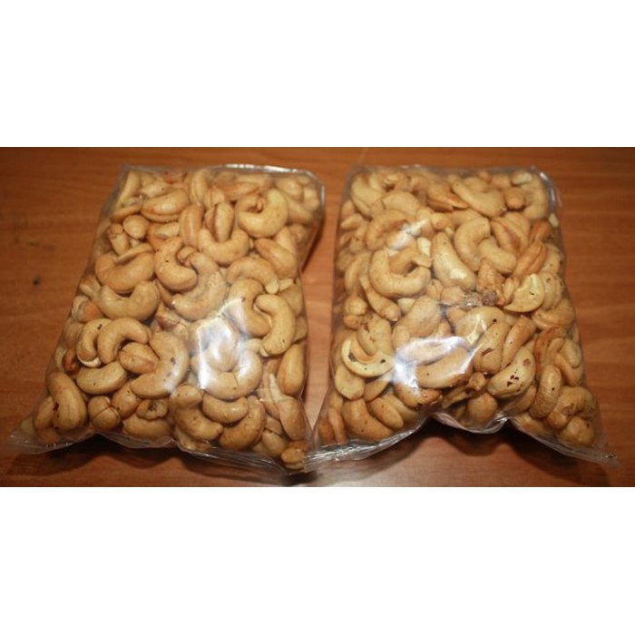 

Kacang Mede / Kacang Mete Original Super (500 Gr)