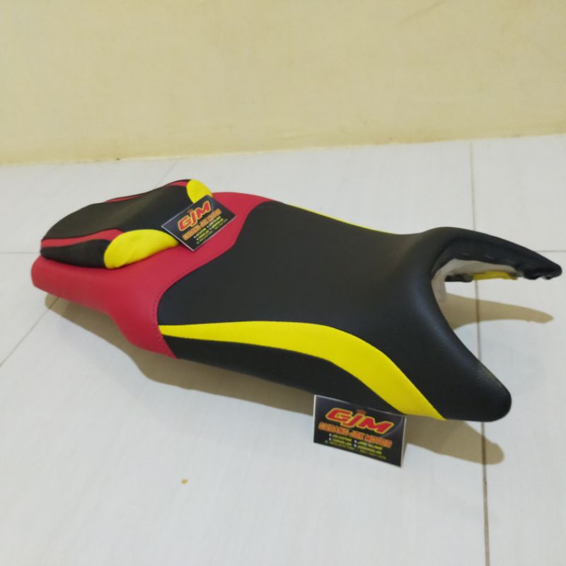 Cover jok Vixion old Modifikasi-Jok Vixion full mbtech