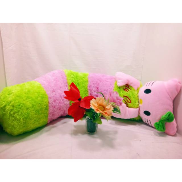 Bantal guling boneka Hello Kitty