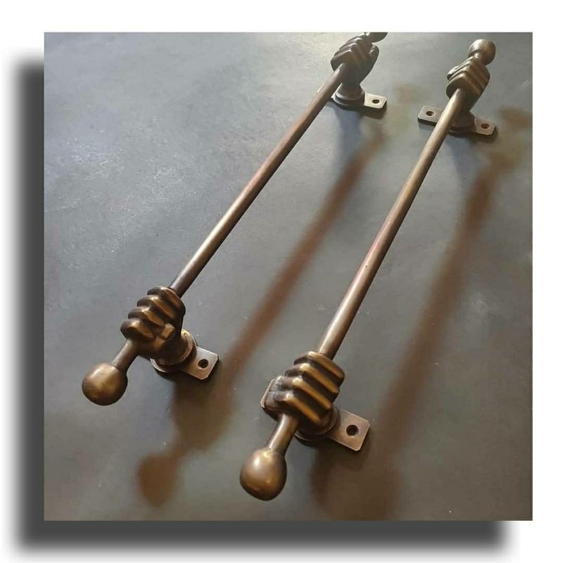 HANDLE PINTU RUMAH KUNINGAN MOTIF TANGAN KECIL 37 CM