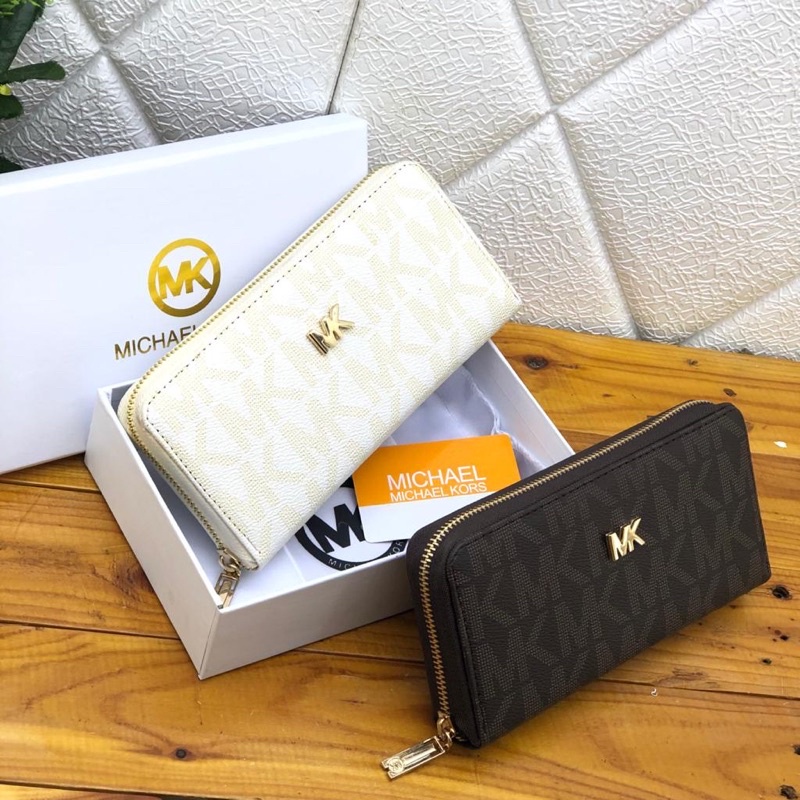 Dompet MK LOGO HURUF RES 1 FREE BOX UK 20x10 kode 8790