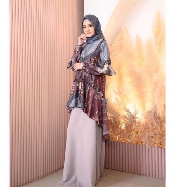 PADMA TUNIK WEARING KLAMBY
