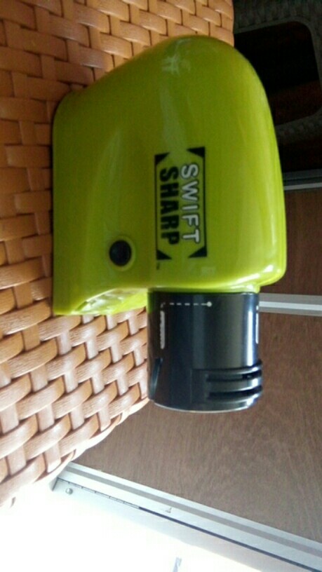 Pengasah Pisau Elektrik Otomatis