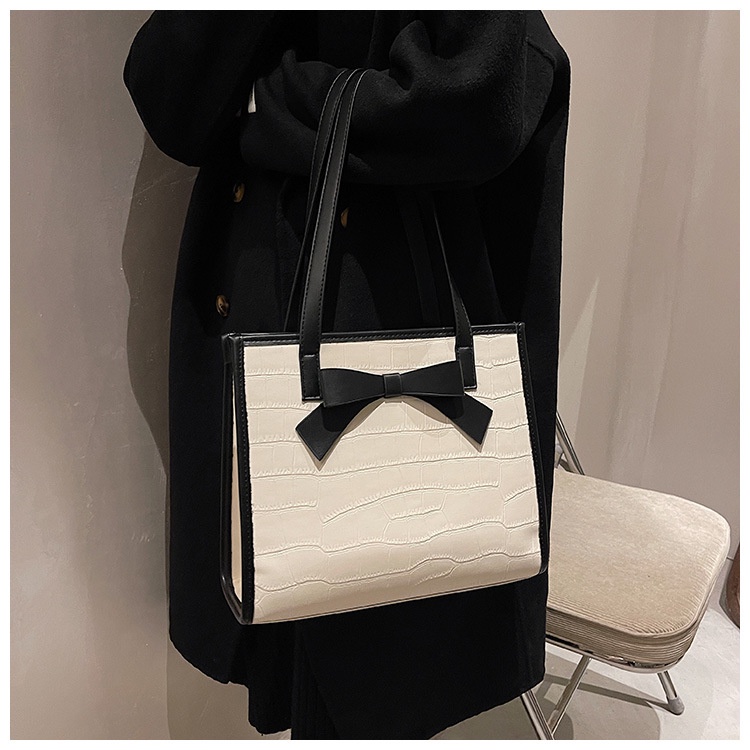 ( 2PC 1KG ) GTBI998879268 New Arrival  !!!  Tas Selempang Wanita Import  Premium Terbaru