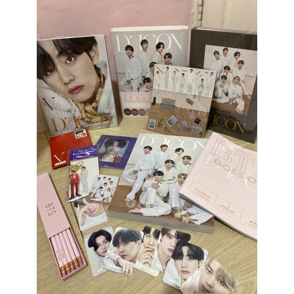 [SHARING] BTS DICON 2021 MAGAZINE JAPAN VER. KOREA VER. V/TAEHYUNG VER. PC KEYRING ACCORDION CALENDA