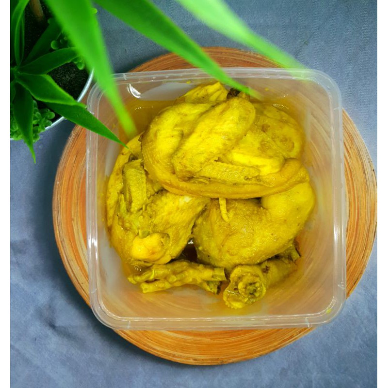 

AYAM UNGKEP BUMBU KUNING