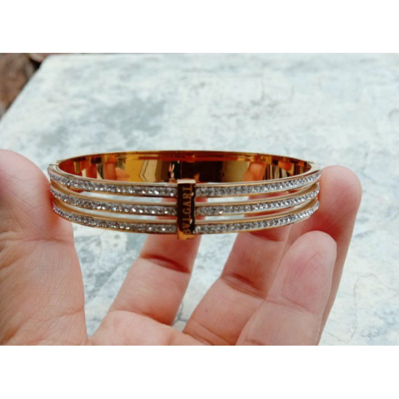 gelang titanium wanita model paling baru