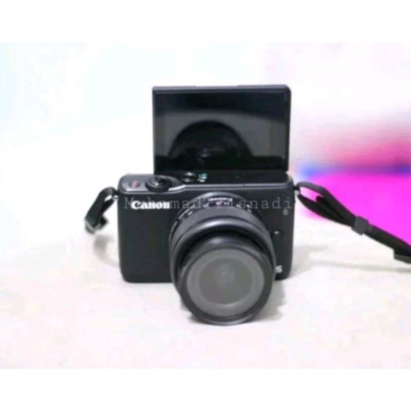 Camera Kamera Mirrorless Canon Eos M10 Lensa 15-45mm Hitam Murah-4