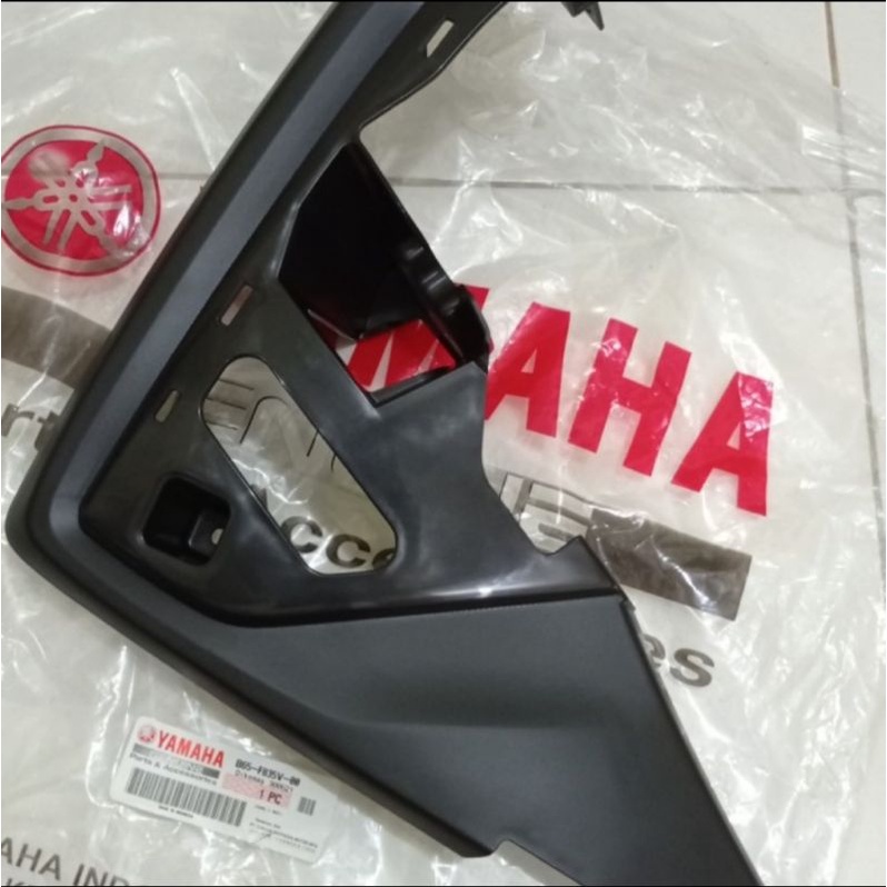 PANEL SAYAP SIRIP DEPAN BAGIAN DALAM KANAN AEROX 155 ASLI ORI YAMAHA B65 F835V 00