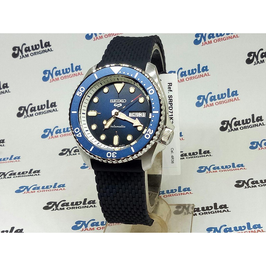 Seiko 5 Sports SRPD71K2 Automatic Blue Dial - Jam Tangan Pria SRPD71