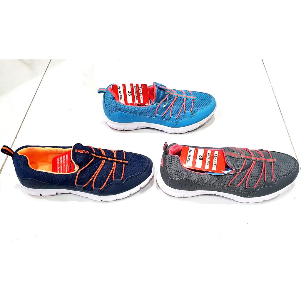 OBRAL ARDILES ASHANTY SLIP ON SIZE 37 40 SPORTY SEPATU OBRAL ARDILES ASHANTY SLIP ON SIZE 37 40 SPORTY SEPATU