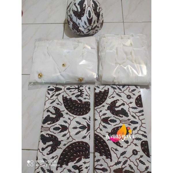 Baju Prewed , Nuansa Putih (LENGKAP, Bonus BenggoL Beskap)