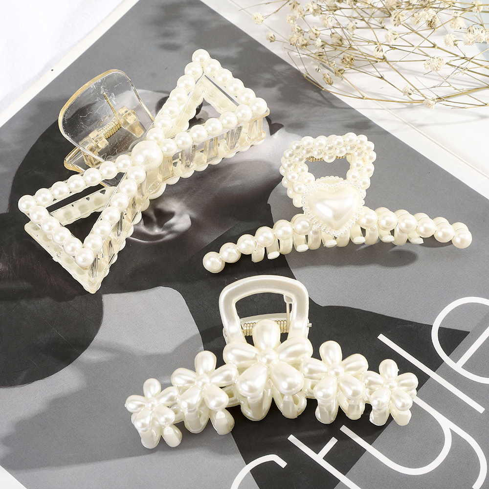 Korean Pearl Geometric Plastic Hair Claw Clip Fashion Hair Clamps Elegant Hairpin Women Hair Accessories