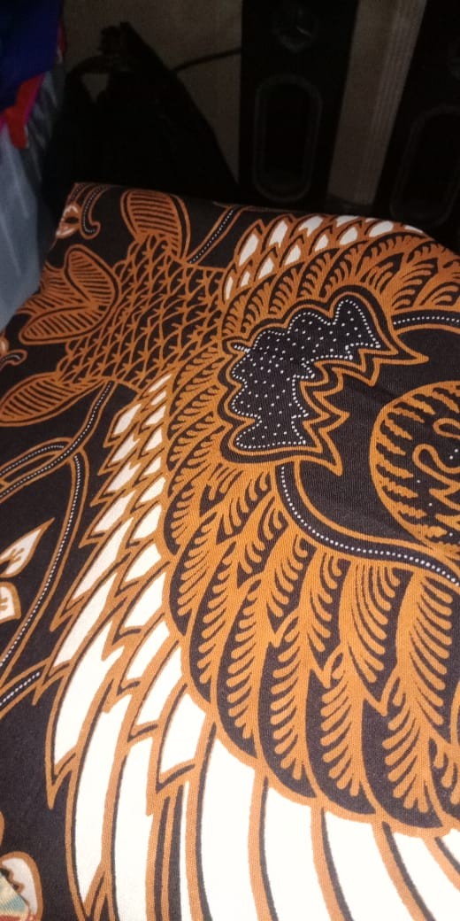 Kain Batik Solo Motif Sayap Garuda