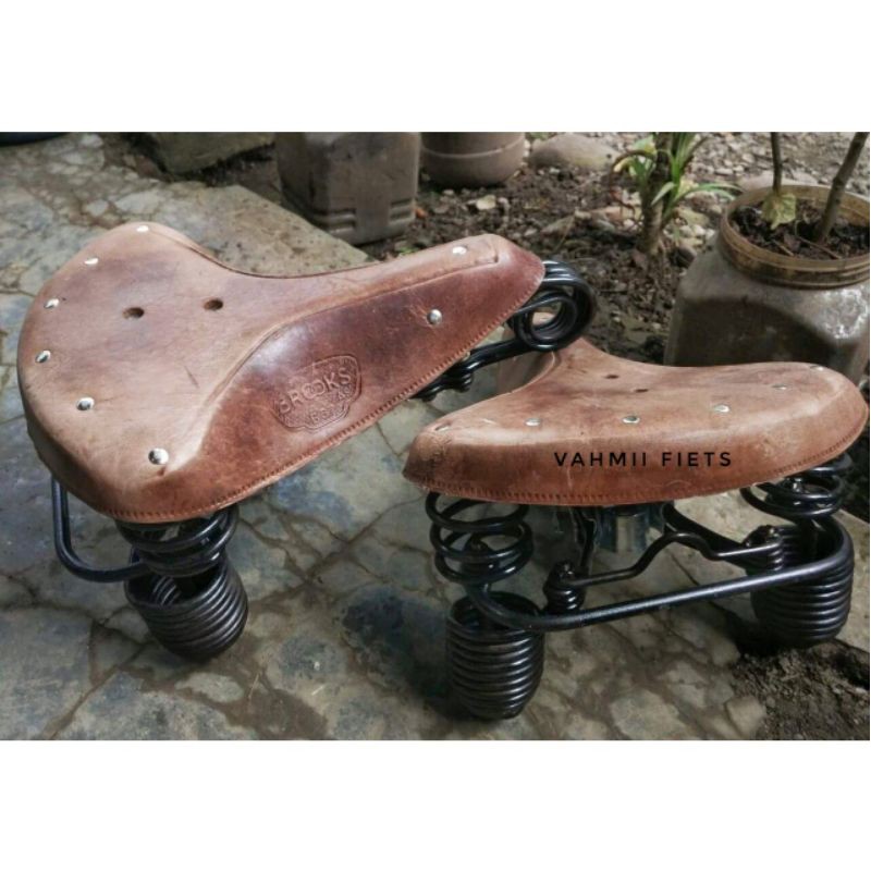 Sadel gelung coklat sepeda onthel