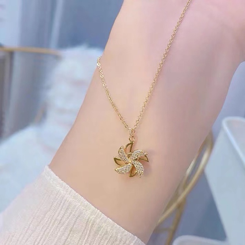 Kalung Rantai Liontin Kipas Angin Putar Lapis Emas Untuk Wanita