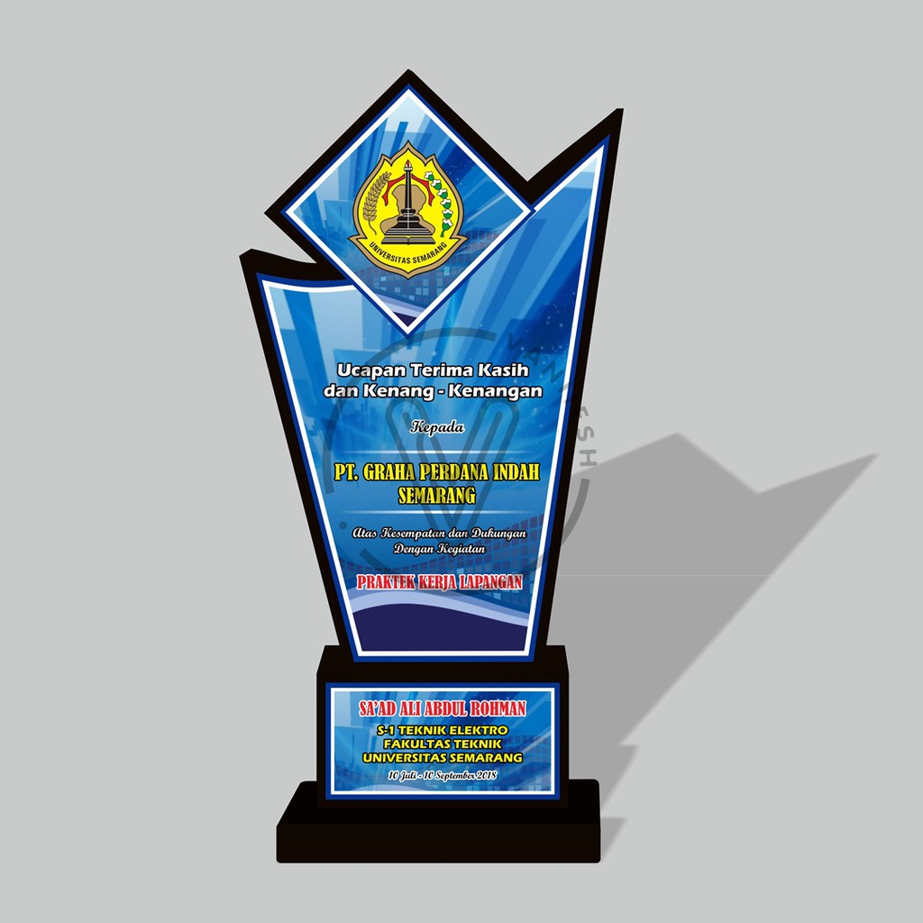 

Plakat Kayu Layar Segi Empat