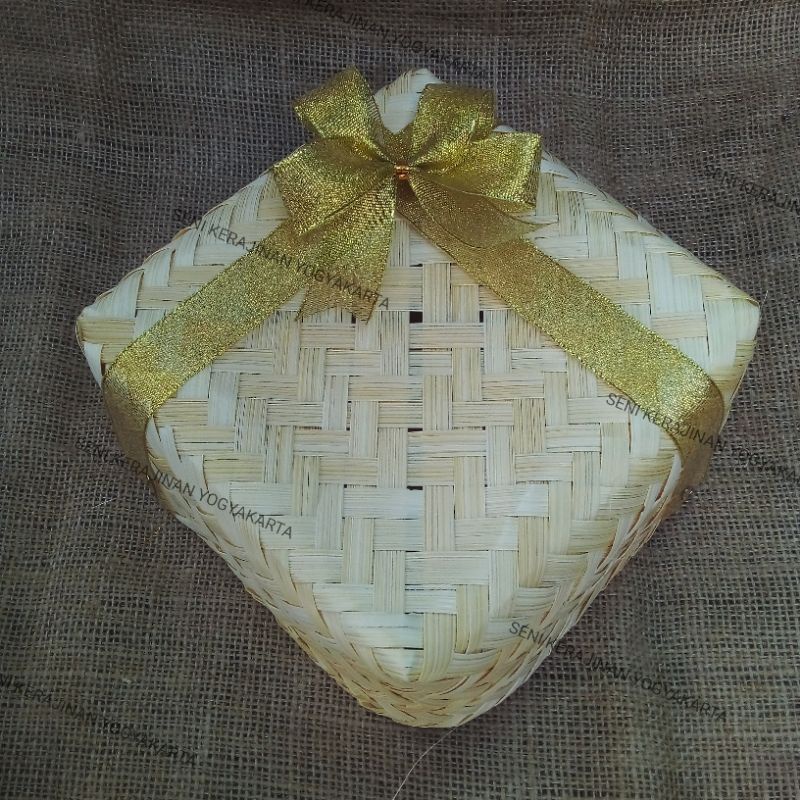 

(B011) Besek Bambu Natural 15cm Pita|Makanan|Ketring|Tumbu|Gift||Hantaran|Hampers|Wadah|Parcel