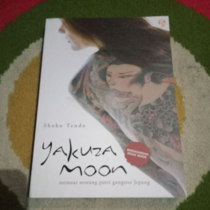 Yakuza moon