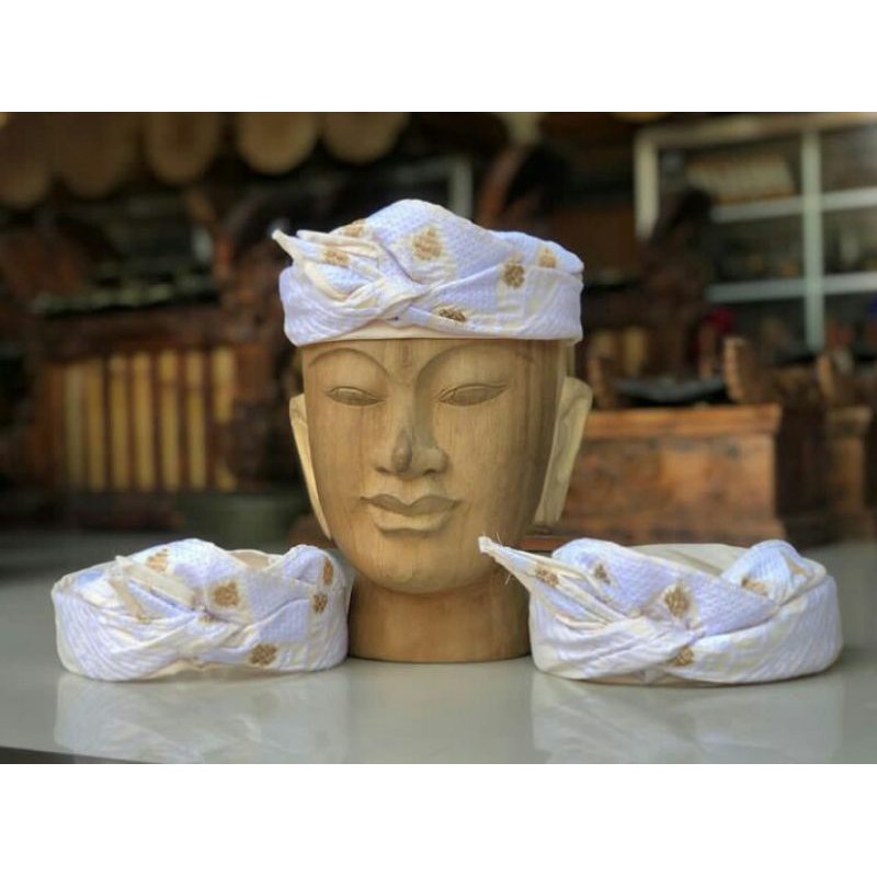 udeng putih semi songket