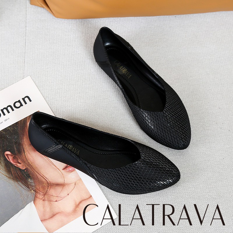 SEPATU WANITA FLAT TRENDY CALATRAVA A559-2