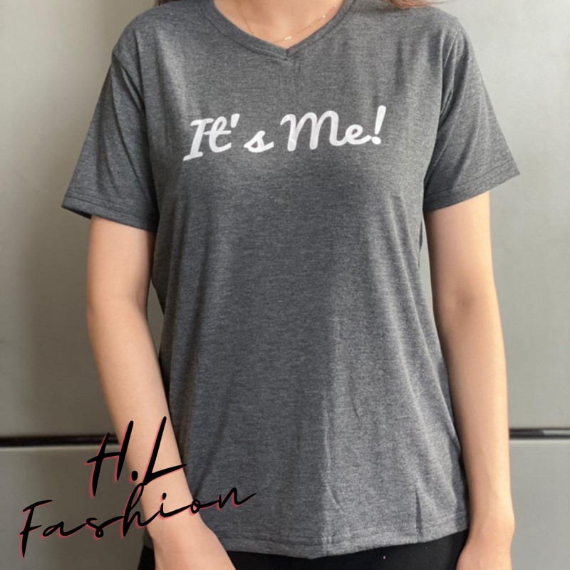 Kaos Wanita leher V “it’s me”