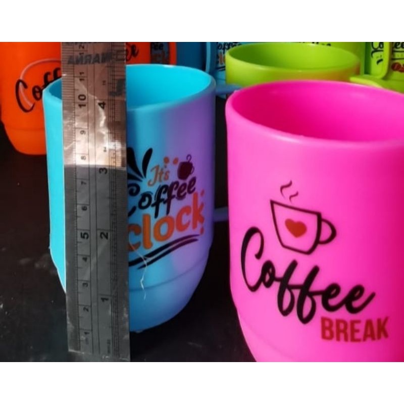 cangkir kopi plastik 250ml warna warni