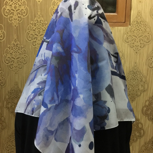 Preloved Zytadelia Branded Hijab Jilbab Segi Empat Original