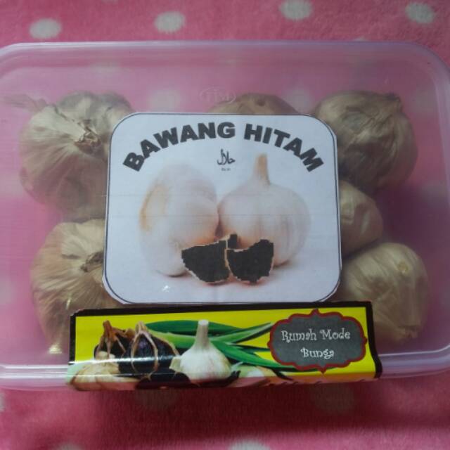 

Bawang Hitam / Black Garlic