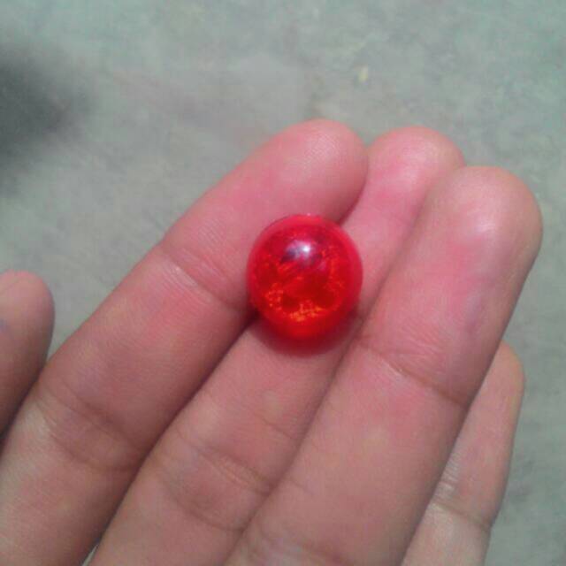Kancing Jamur Kristal Transparan Merah